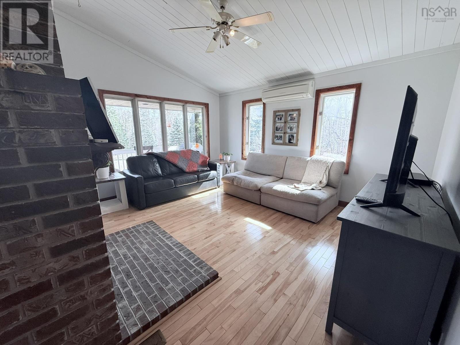 652 East Earltown Road, East Earltown, Nova Scotia  B0K 1V0 - Photo 4 - 202506300