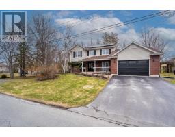 17 Pineview Crescent, Stellarton, Nova Scotia