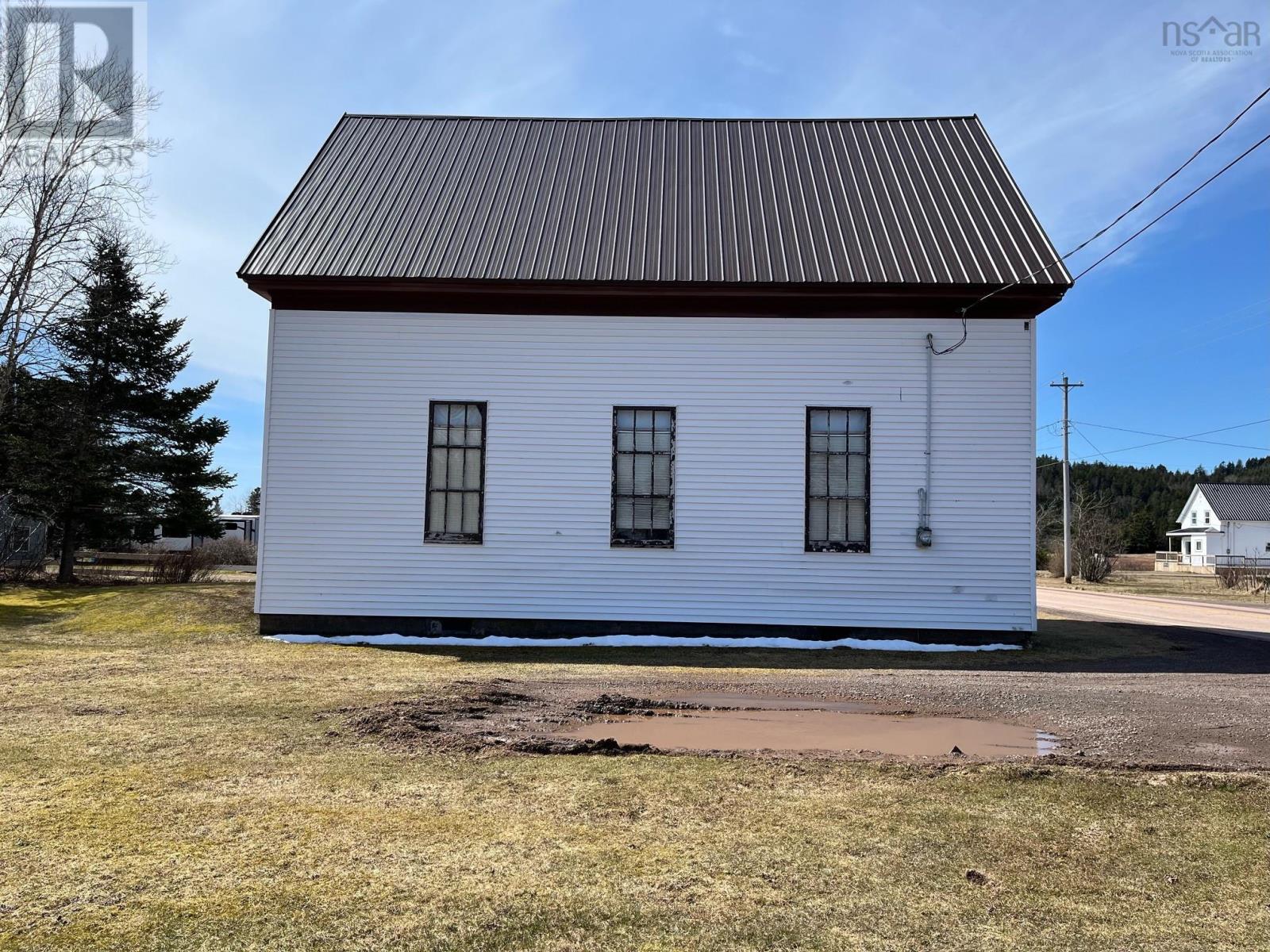 8208 Highway 209, Wards Brook, Nova Scotia  B0M 1S0 - Photo 3 - 202507979