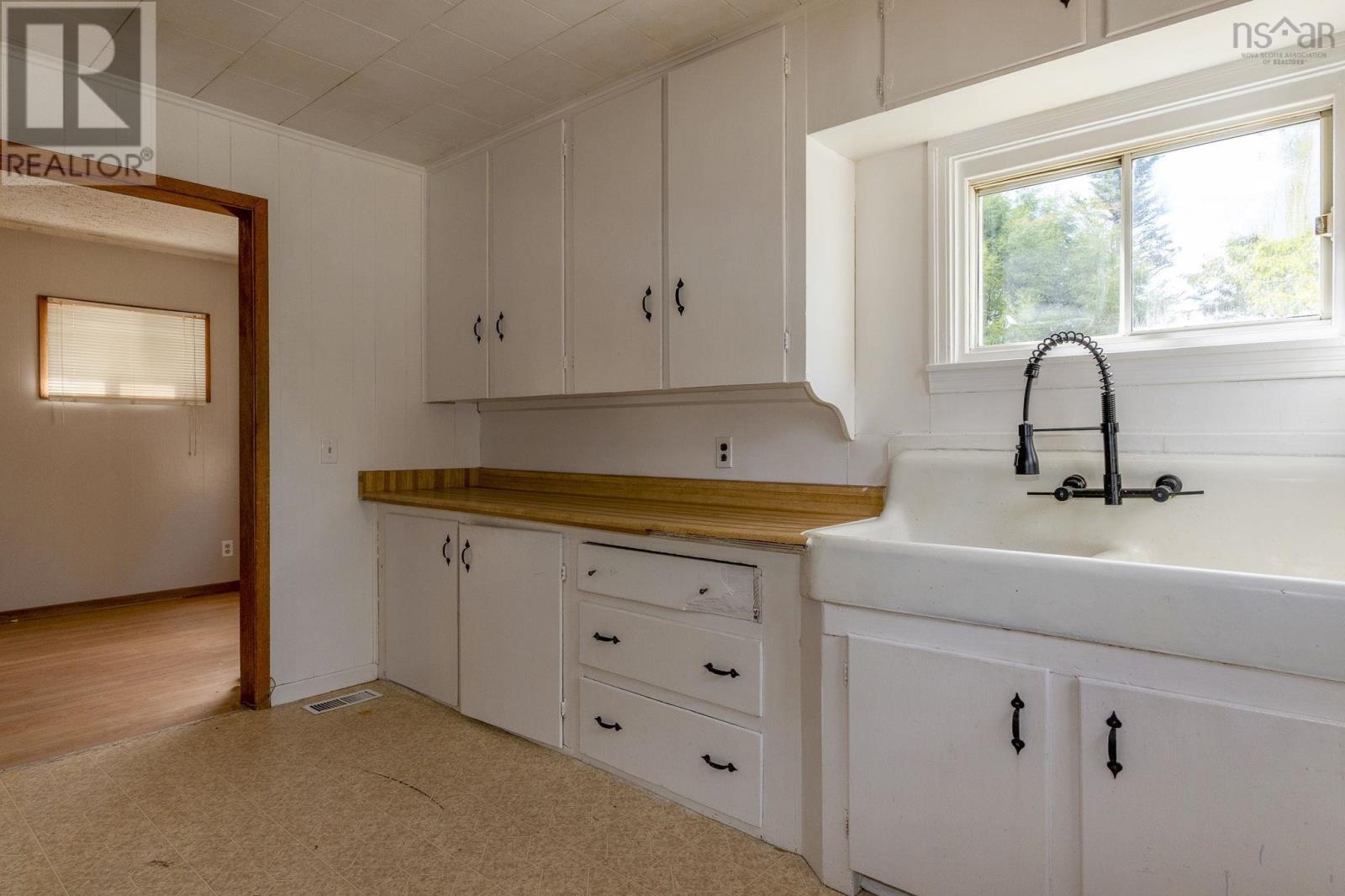 48 Judge Fulton Road, Bass River, Nova Scotia  B0M 1B0 - Photo 6 - 202509053