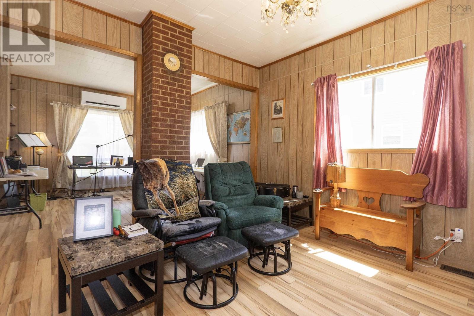 49 Chapel Street, Parrsboro, Nova Scotia  B0M 1S0 - Photo 14 - 202511642