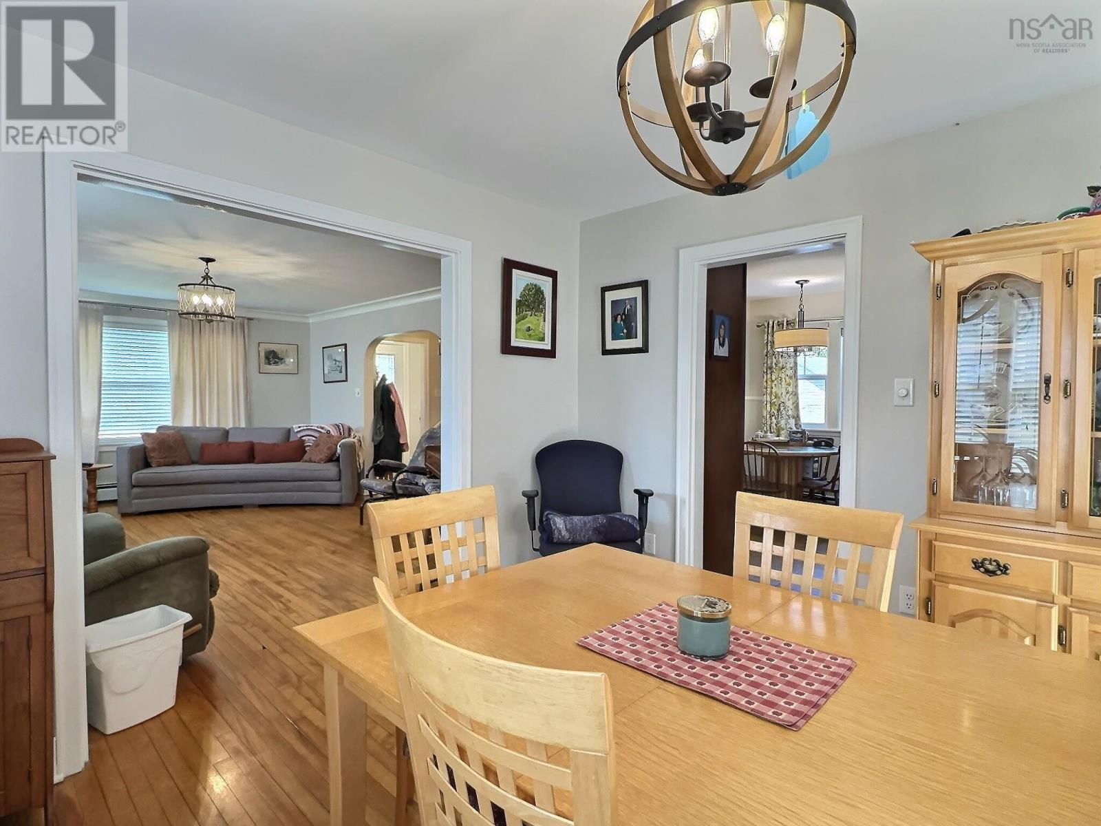 199 King Street, Truro, Nova Scotia  B2N 3L3 - Photo 6 - 202512977