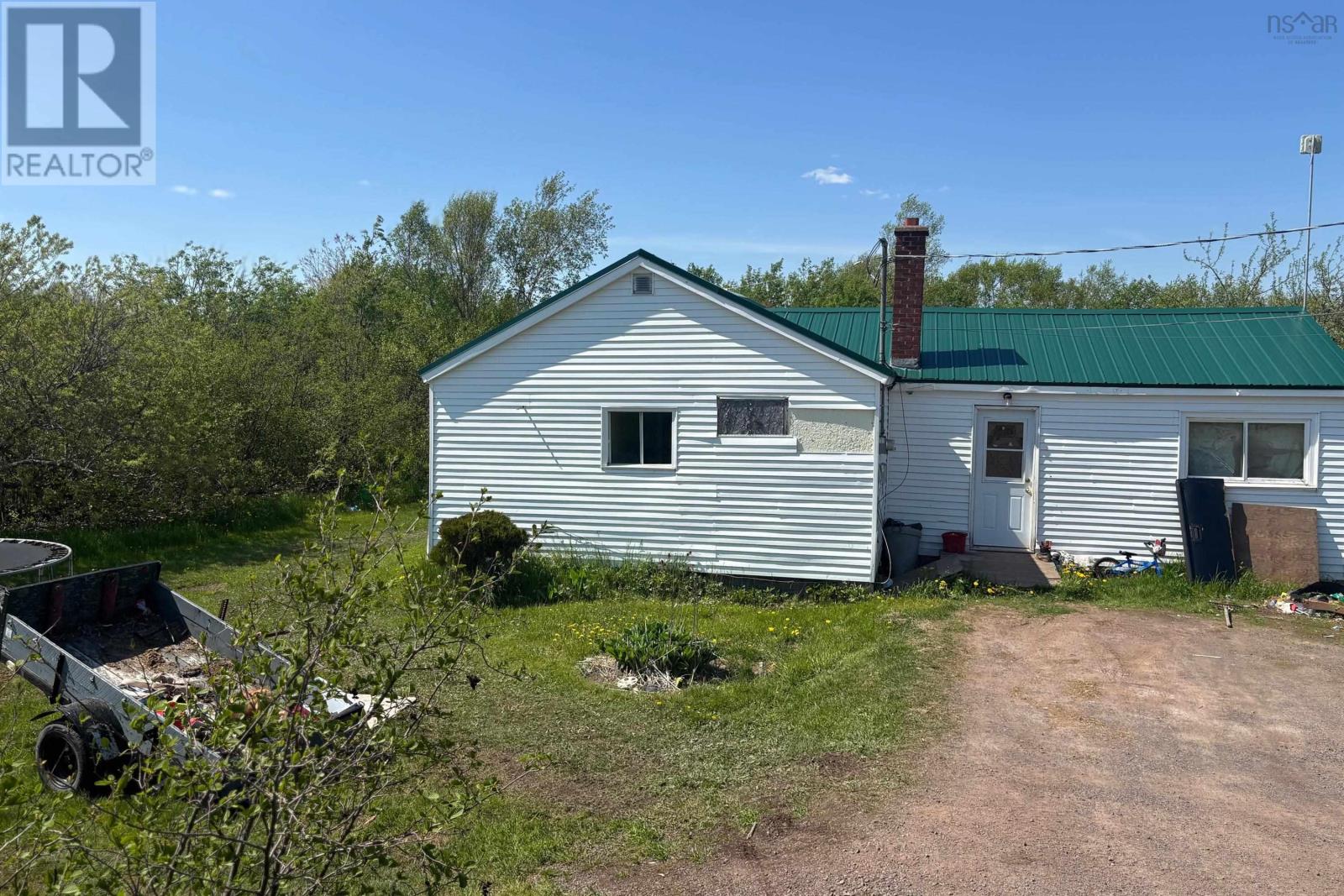 71 Pit Road, Joggins, Nova Scotia  B0L 1A0 - Photo 1 - 202514358