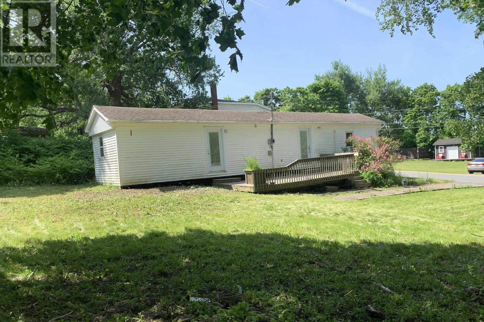 42 Victoria Street, Springhill, Nova Scotia  B0M 1X0 - Photo 24 - 202515053