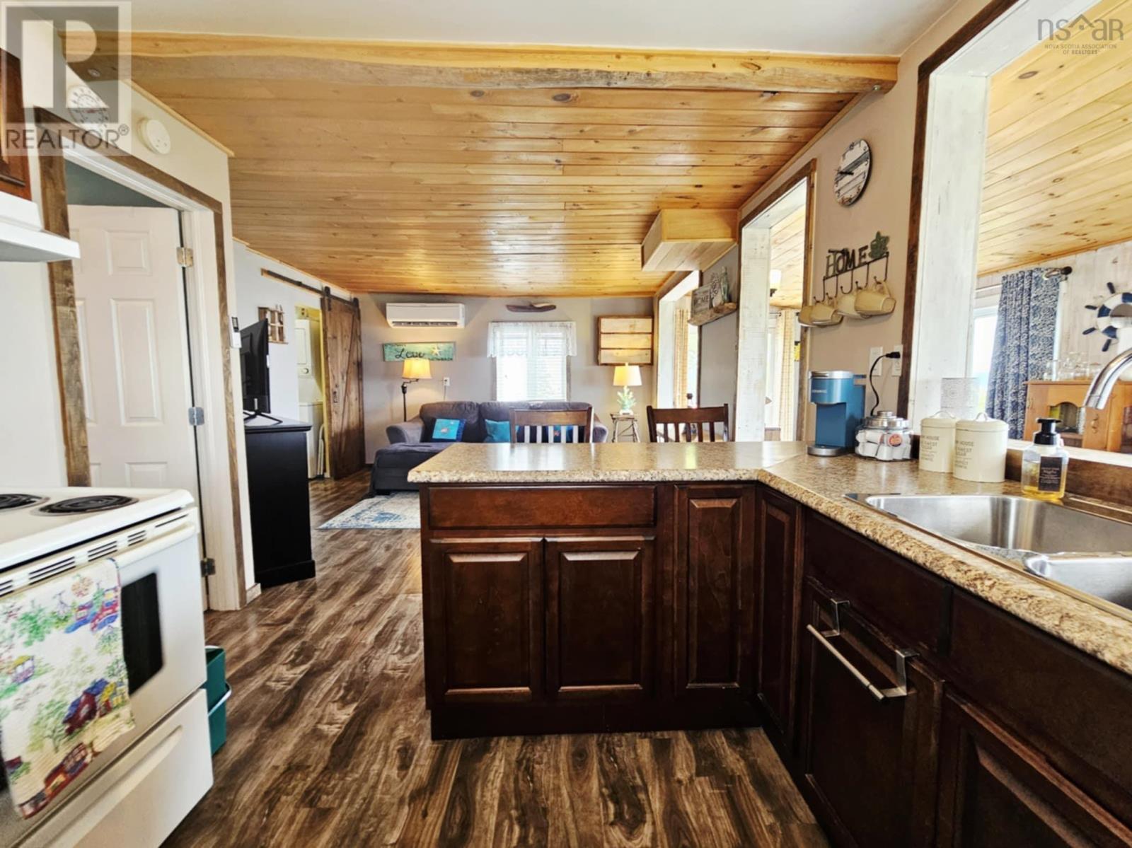 987 West Bay Road, Parrsboro, Nova Scotia  B0M 1S0 - Photo 43 - 202515306