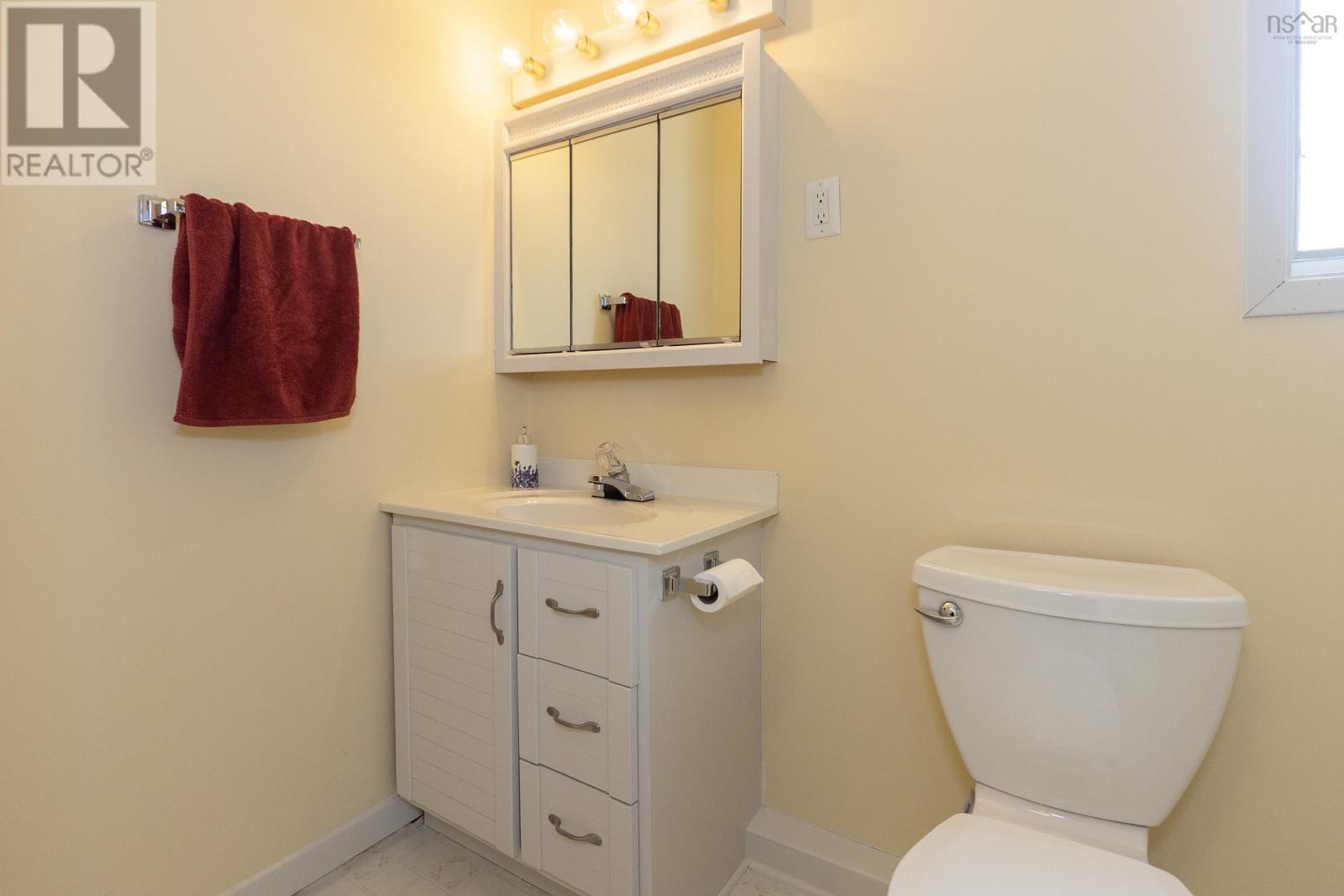 41 Prince William Street, Oxford, Nova Scotia  B0M 1P0 - Photo 12 - 202516938