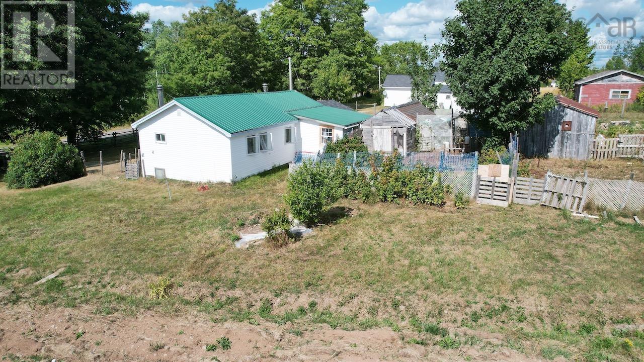 1070 South Brook Road, South Brook, Nova Scotia  B0M 1W0 - Photo 2 - 202521086