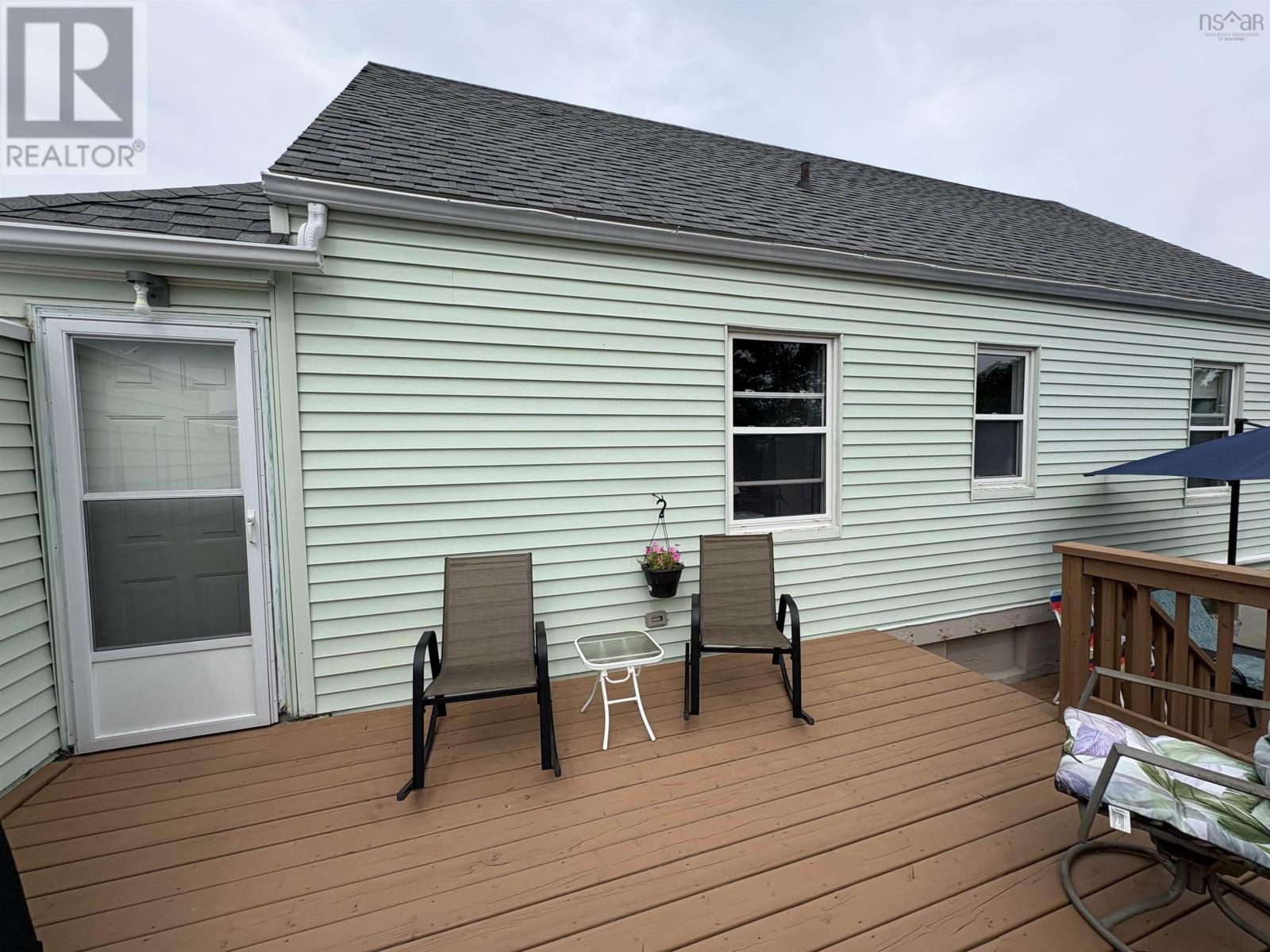 15 High Street, Plymouth, Nova Scotia  B0K 1S0 - Photo 3 - 202521445