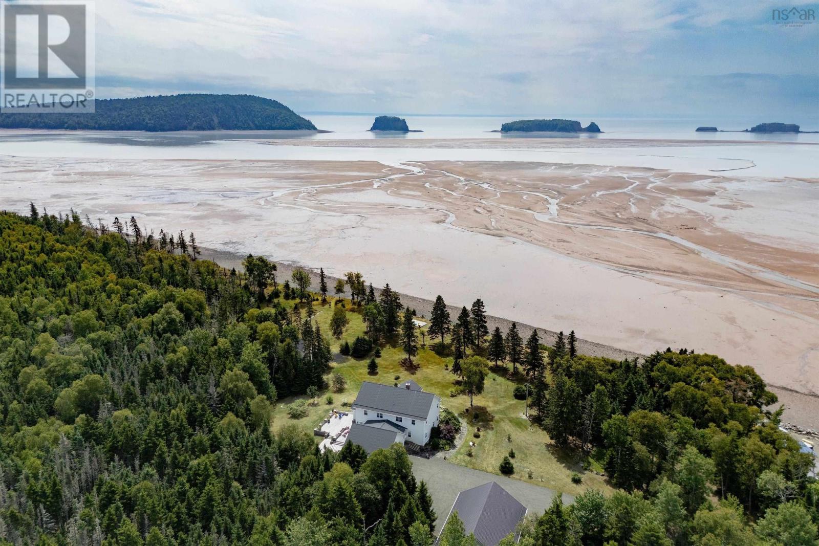101 Phillip Fulmore Road, Lower Five Islands, Nova Scotia  B0M 1N0 - Photo 2 - 202521701
