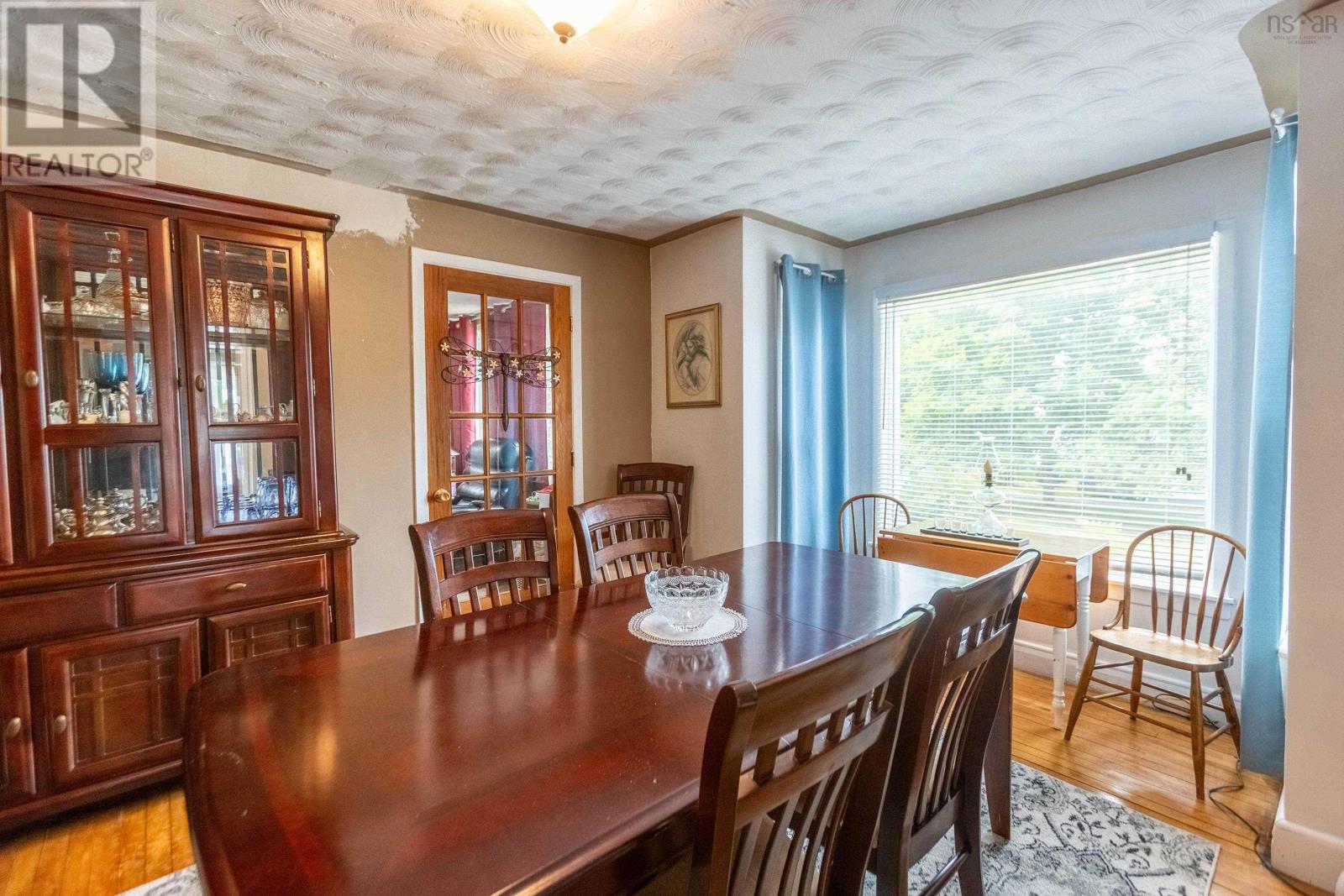 137 Main Street, Springhill, Nova Scotia  B0M 1X0 - Photo 12 - 202521766