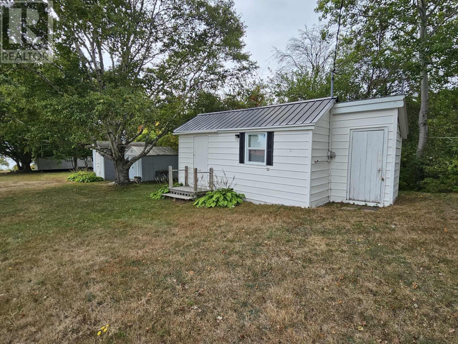 12 Mountain View Drive, Lower Economy, Nova Scotia  B0M 1J0 - Photo 15 - 202522711
