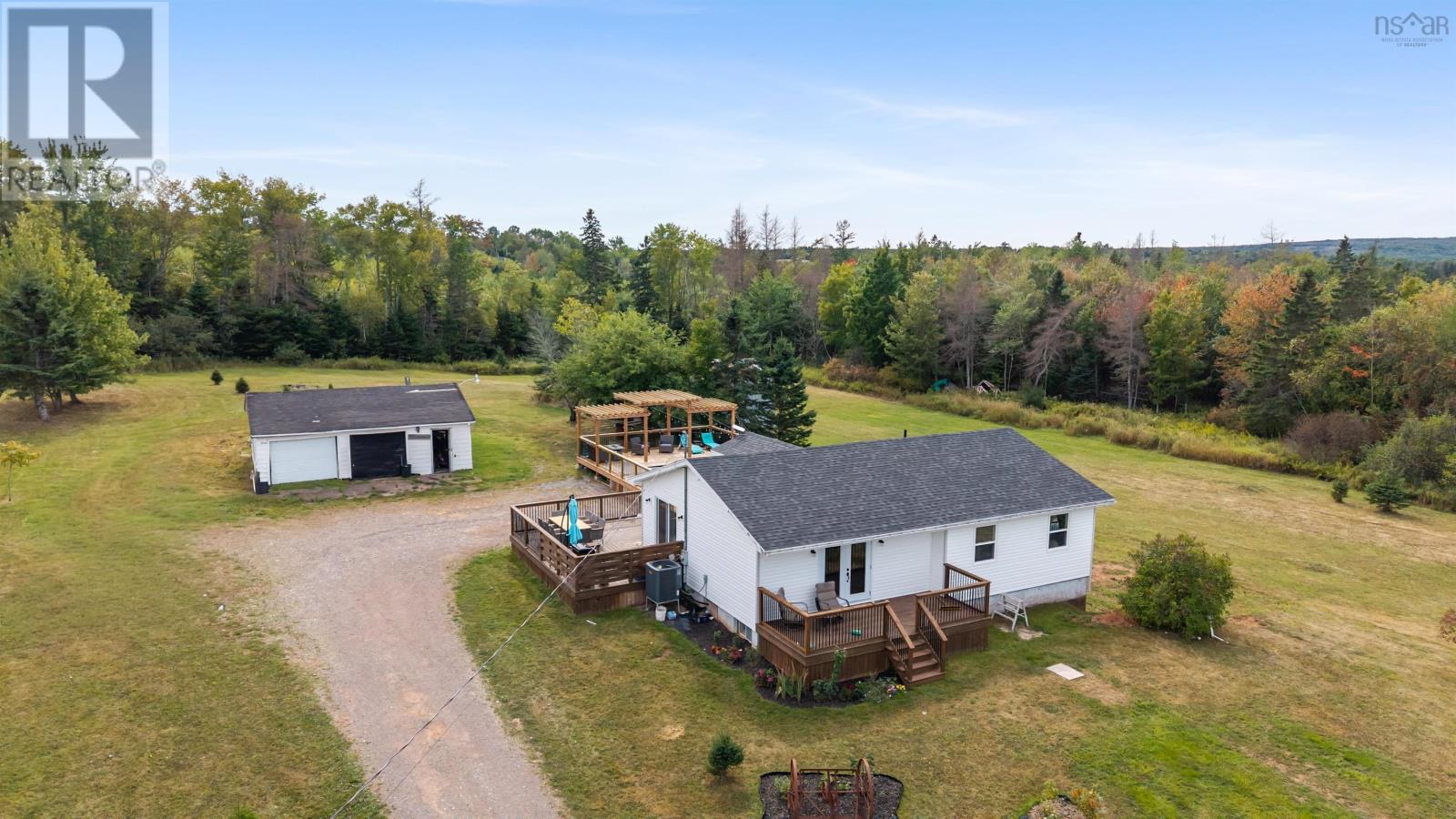 5786 Highway 2, Bass River, Nova Scotia