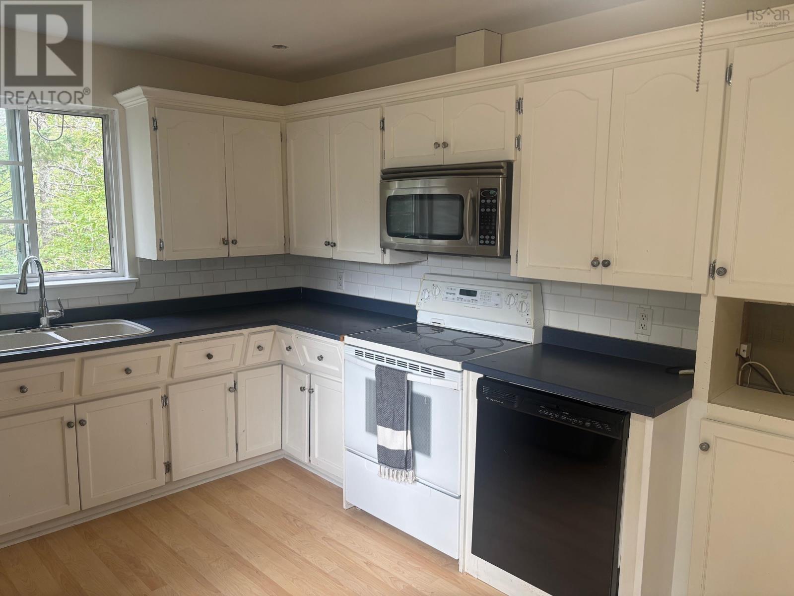 31 Beechwood Drive, Truro, Nova Scotia  B2N 1R3 - Photo 15 - 202522534