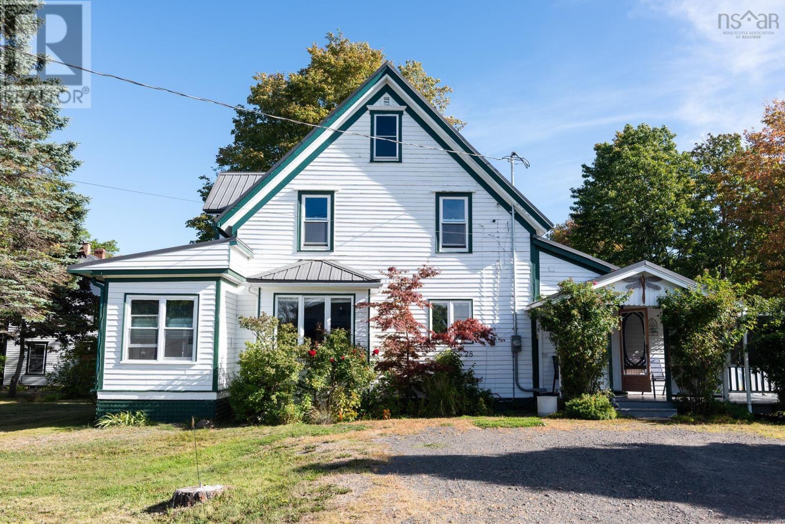 28 Maple Avenue, Tatamagouche, Nova Scotia  B0K 1V0 - Photo 5 - 202524302