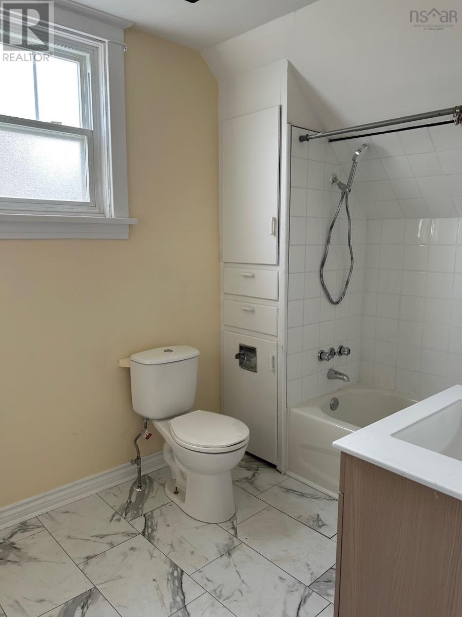 16 Ross Street, Truro, Nova Scotia  B2N 4E1 - Photo 16 - 202524611