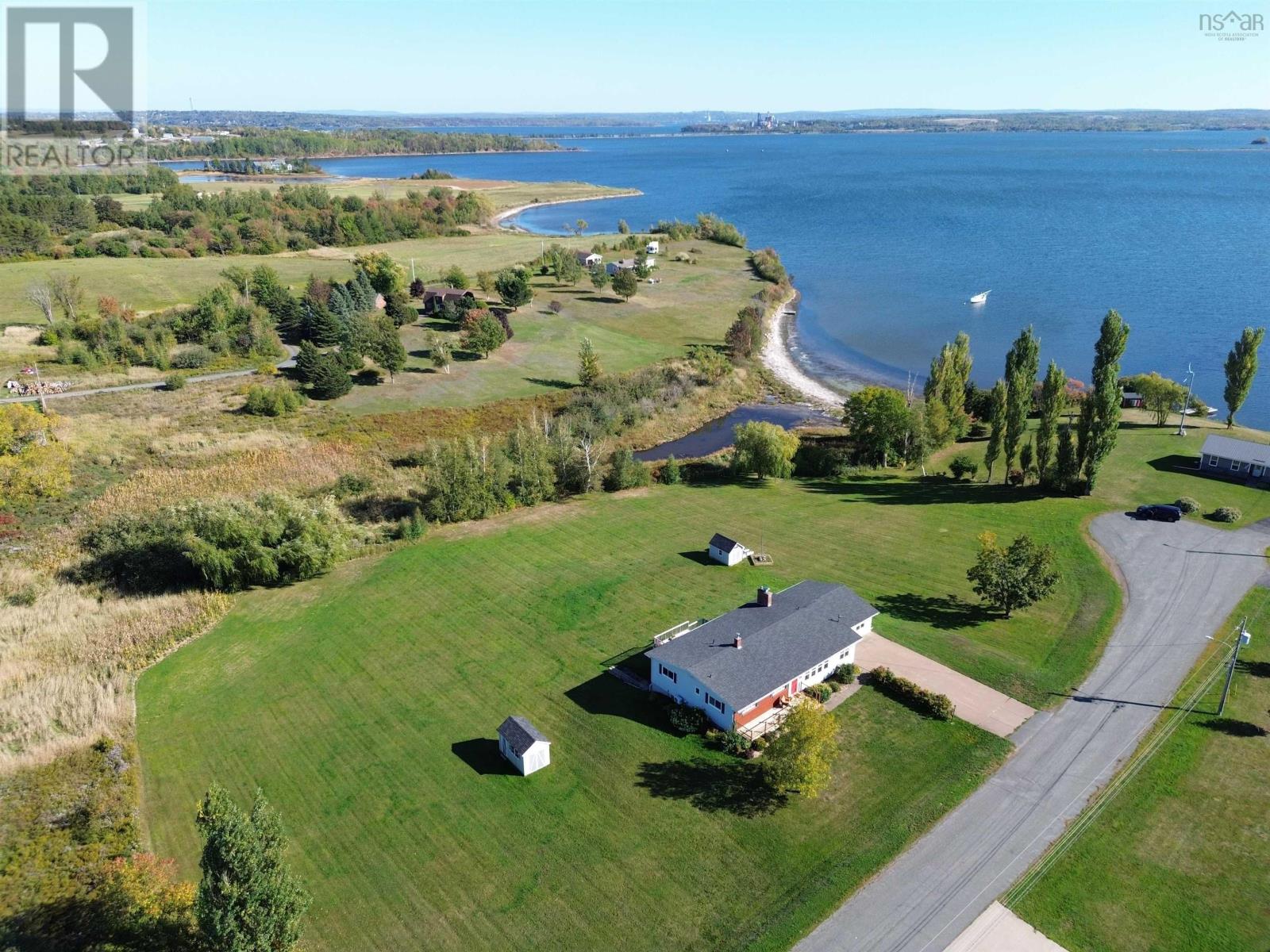 12 Lake Shore Drive, Lyons Brook, Nova Scotia