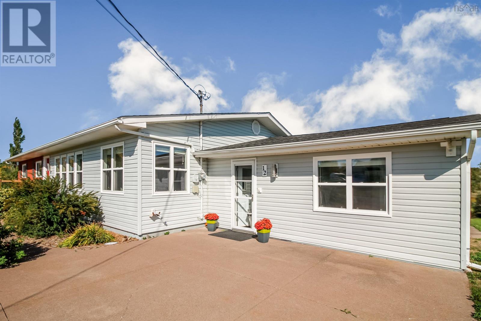 12 Lake Shore Drive, Lyons Brook, Nova Scotia  B0K 1H0 - Photo 8 - 202524737