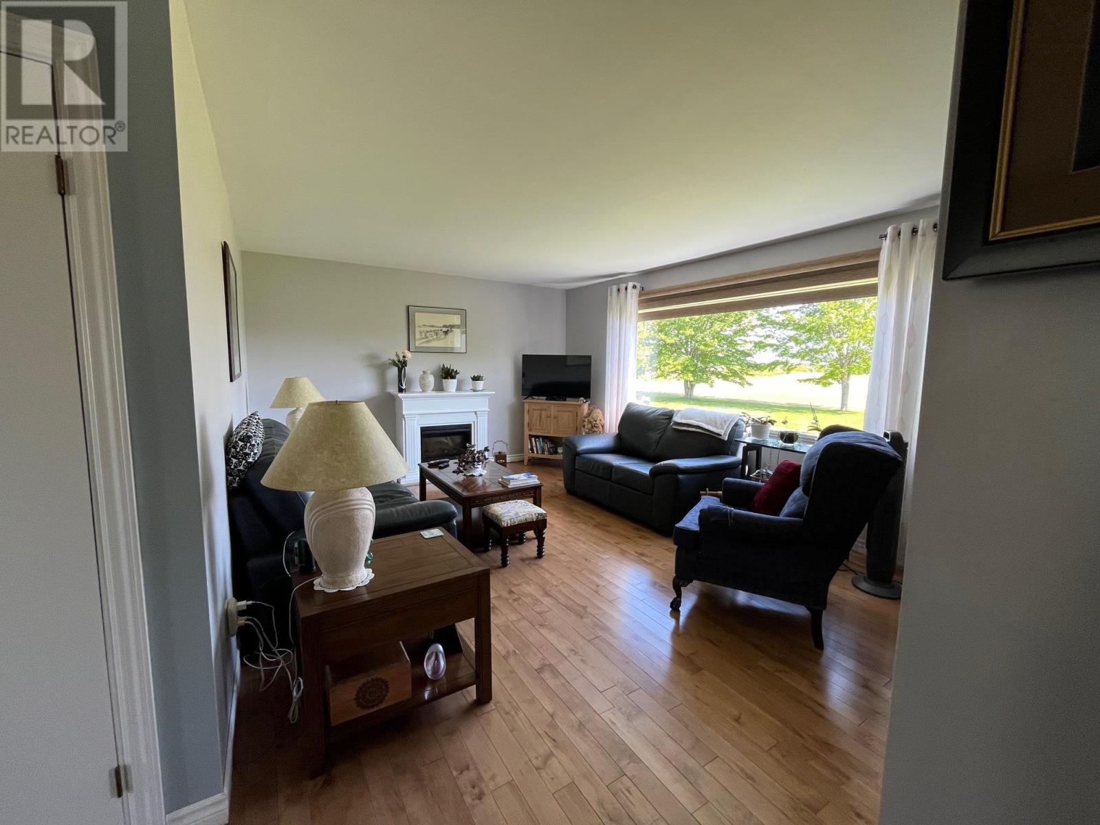 3136 Highway 2, Economy, Nova Scotia  B0M 1B0 - Photo 7 - 202524759
