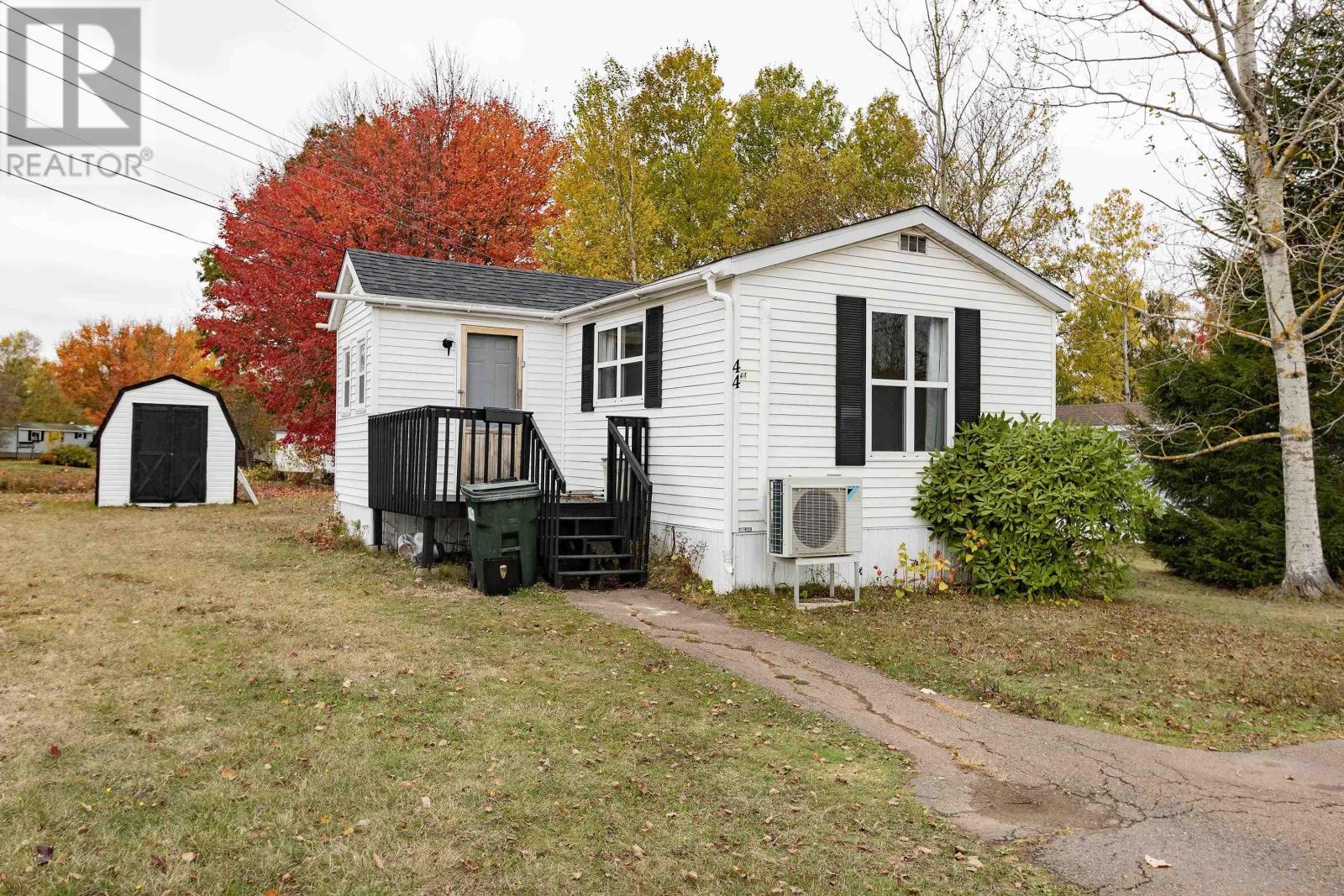 44 Anson Avenue, Amherst, Nova Scotia